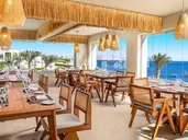 Double Tree By Hilton Sharks - Beach Side