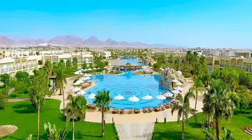 Double Tree By Hilton Sharks – Mountain Side