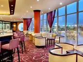 Double Tree By Hilton Sharks – Mountain Side