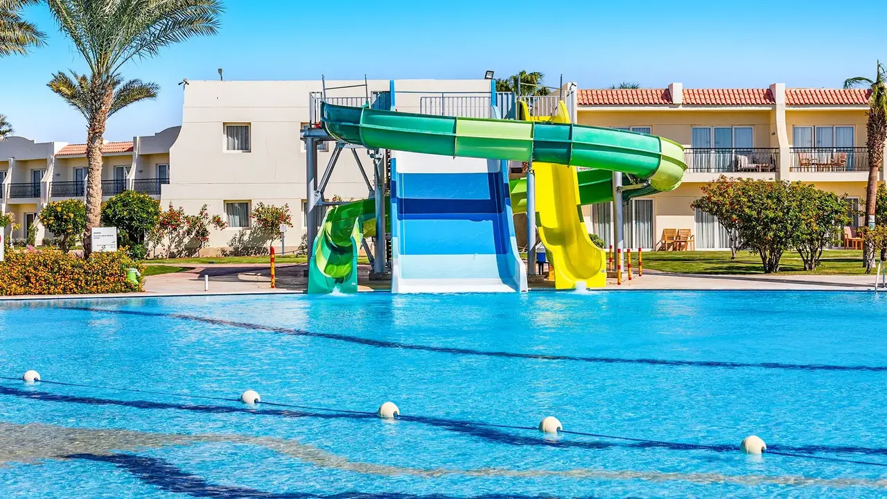 Double Tree By Hilton Sharks – Mountain Side