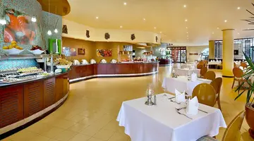 Double Tree By Hilton Sharks – Mountain Side