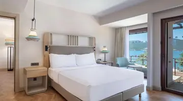 DOUBLETREE BY HILTON BODRUM ISIL CLUB