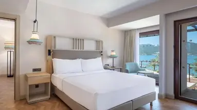 DOUBLETREE BY HILTON BODRUM ISIL CLUB