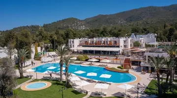 DOUBLETREE BY HILTON BODRUM ISIL CLUB