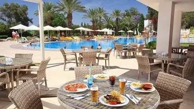 DOUBLETREE BY HILTON BODRUM ISIL CLUB