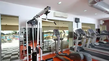 DOUBLETREE BY HILTON BODRUM ISIL CLUB
