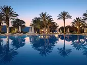 DOUBLETREE BY HILTON BODRUM ISIL CLUB