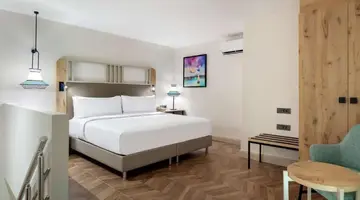 DOUBLETREE BY HILTON BODRUM ISIL CLUB