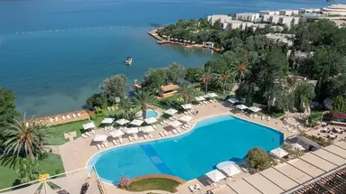 DOUBLETREE BY HILTON BODRUM ISIL CLUB