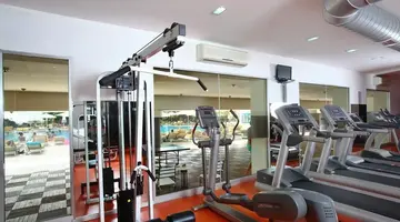 DOUBLETREE BY HILTON BODRUM ISIL CLUB