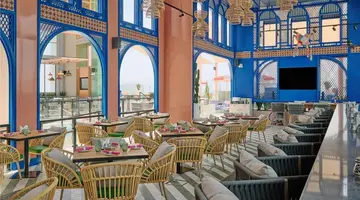 DoubleTree by Hilton Doha Old Town