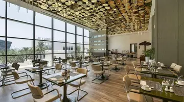 DoubleTree by Hilton Doha Old Town
