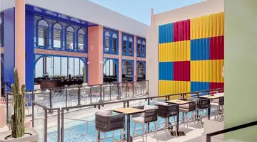 DoubleTree by Hilton Doha Old Town