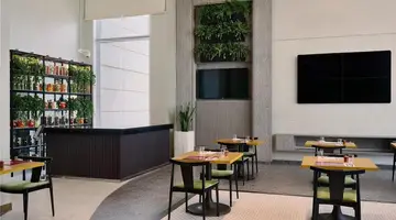 DoubleTree by Hilton Doha Old Town