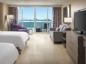 DoubleTree by Hilton Grand Hotel Biscayne Bay