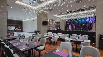 DOUBLETREE BY HILTON ISTANBUL PIYALEPASA