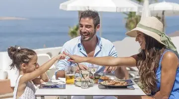 DOUBLETREE BY HILTON MALTA  (ex.Dolmen Resort)