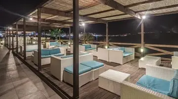 DOUBLETREE BY HILTON MALTA (ex.Dolmen Resort)