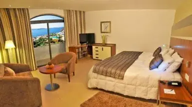DOUBLETREE BY HILTON MALTA (ex.Dolmen Resort)