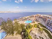 DOUBLETREE BY HILTON MALTA (ex.Dolmen Resort)