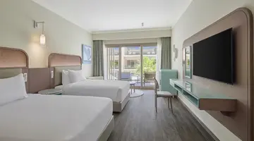 DoubleTree by Hilton Mangroovy El Gouna