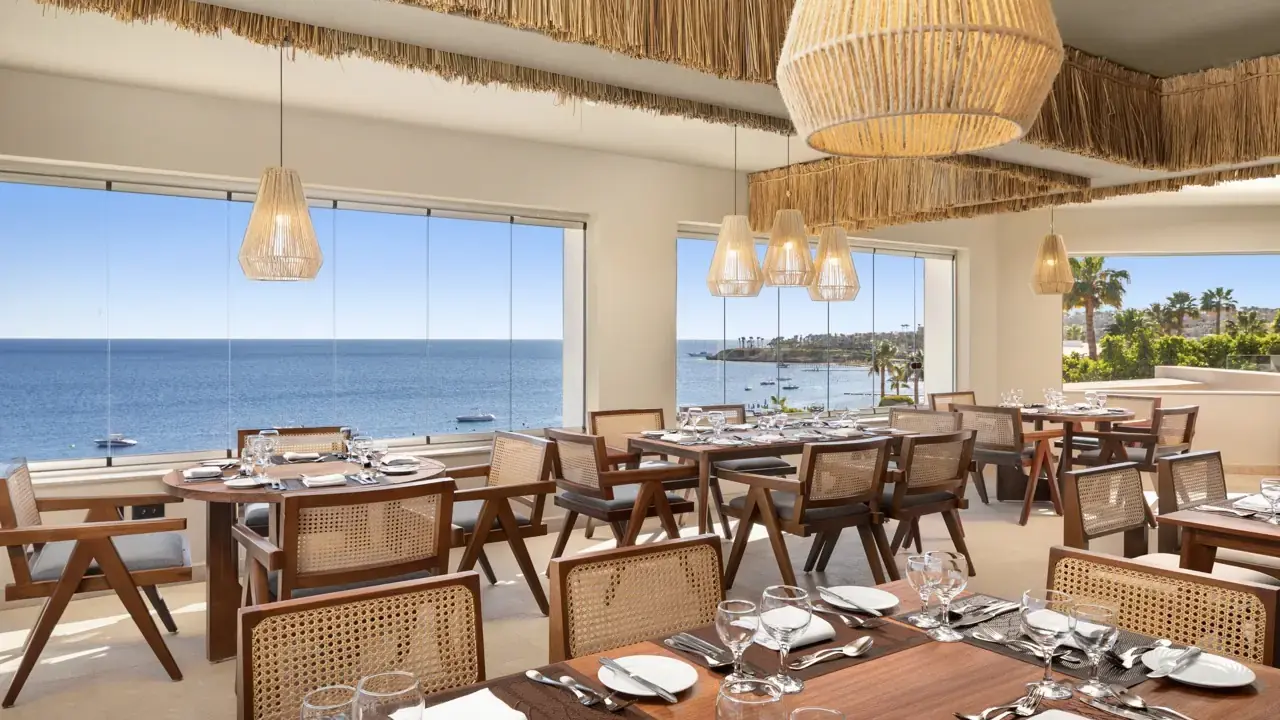 Doubletree By Hilton Sharks Bay (Beach S