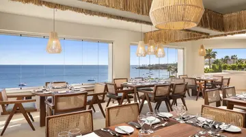 Doubletree By Hilton Sharks Bay (Beach S