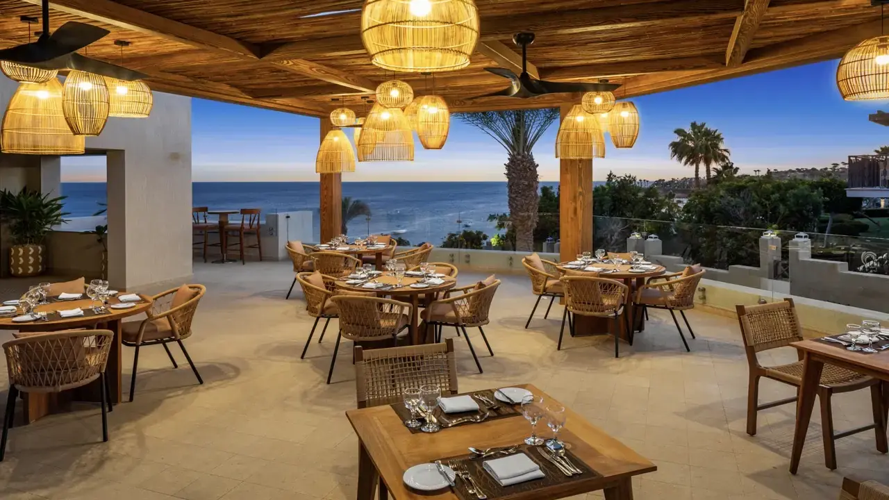 Doubletree By Hilton Sharks Bay (Beach S