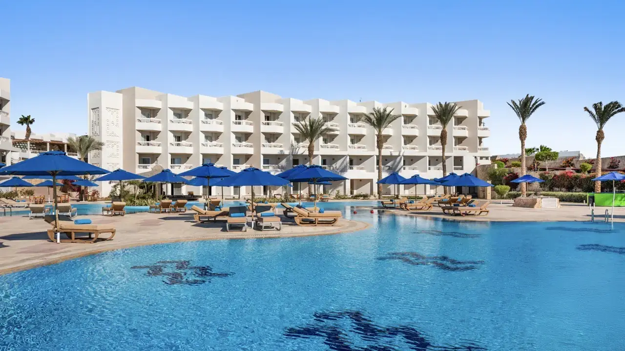 Doubletree By Hilton Sharks Bay (Beach S