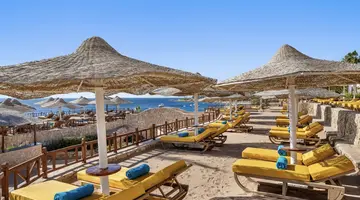 Doubletree By Hilton Sharks Bay (Beach S