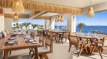 Doubletree By Hilton Sharks Bay (Beach S
