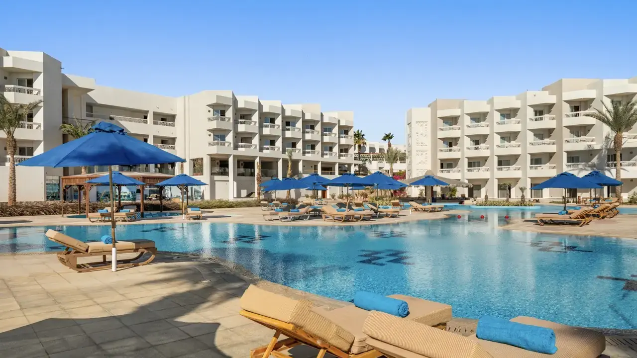 Doubletree By Hilton Sharks Bay (Beach S