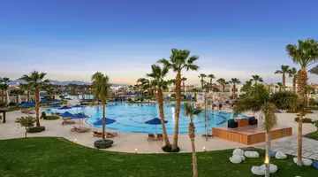 Doubletree By Hilton Sharks Bay (Mountai