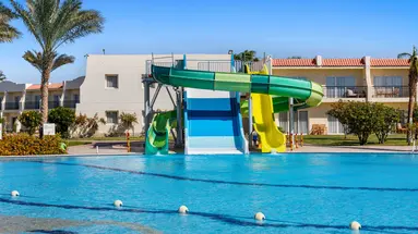 DOUBLETREE BY HILTON SHARKS BAY RESORT