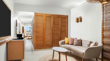 DOUBLETREE BY HILTON SHARKS BAY RESORT