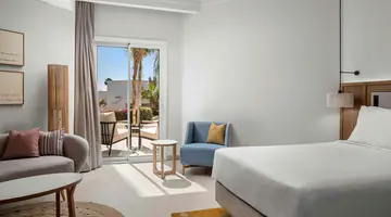 DOUBLETREE BY HILTON SHARKS BAY RESORT
