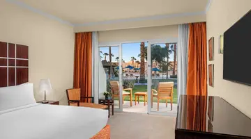 DOUBLETREE BY HILTON SHARKS BAY RESORT