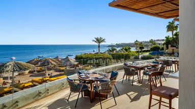 DOUBLETREE BY HILTON SHARKS BAY RESORT