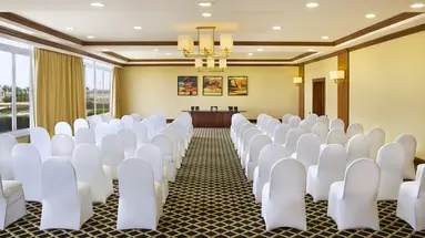 DOUBLETREE BY HILTON SHARKS BAY RESORT