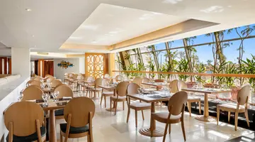 DOUBLETREE BY HILTON SHARKS BAY RESORT