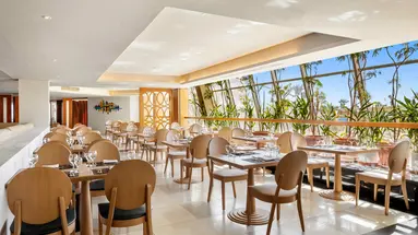 DOUBLETREE BY HILTON SHARKS BAY RESORT