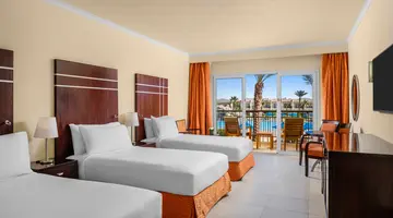 DOUBLETREE BY HILTON SHARKS BAY RESORT