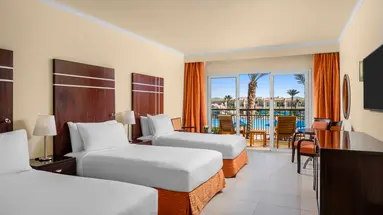 DOUBLETREE BY HILTON SHARKS BAY RESORT