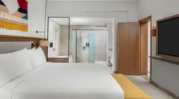 DOUBLETREE BY HILTON SHARKS BAY RESORT