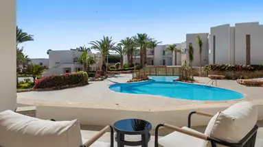 DOUBLETREE BY HILTON SHARKS BAY RESORT