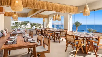 DOUBLETREE BY HILTON SHARKS BAY RESORT