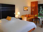 Doubletree By Hilton Sharks Bay