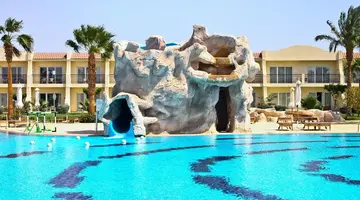 Doubletree By Hilton Sharks Bay