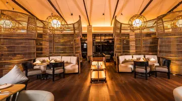 DoubleTree by Hilton Weerawila Rajawarna Resort