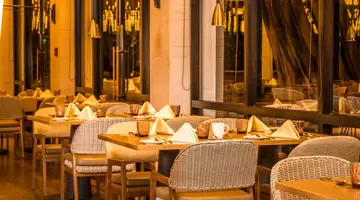 DoubleTree by Hilton Weerawila Rajawarna Resort